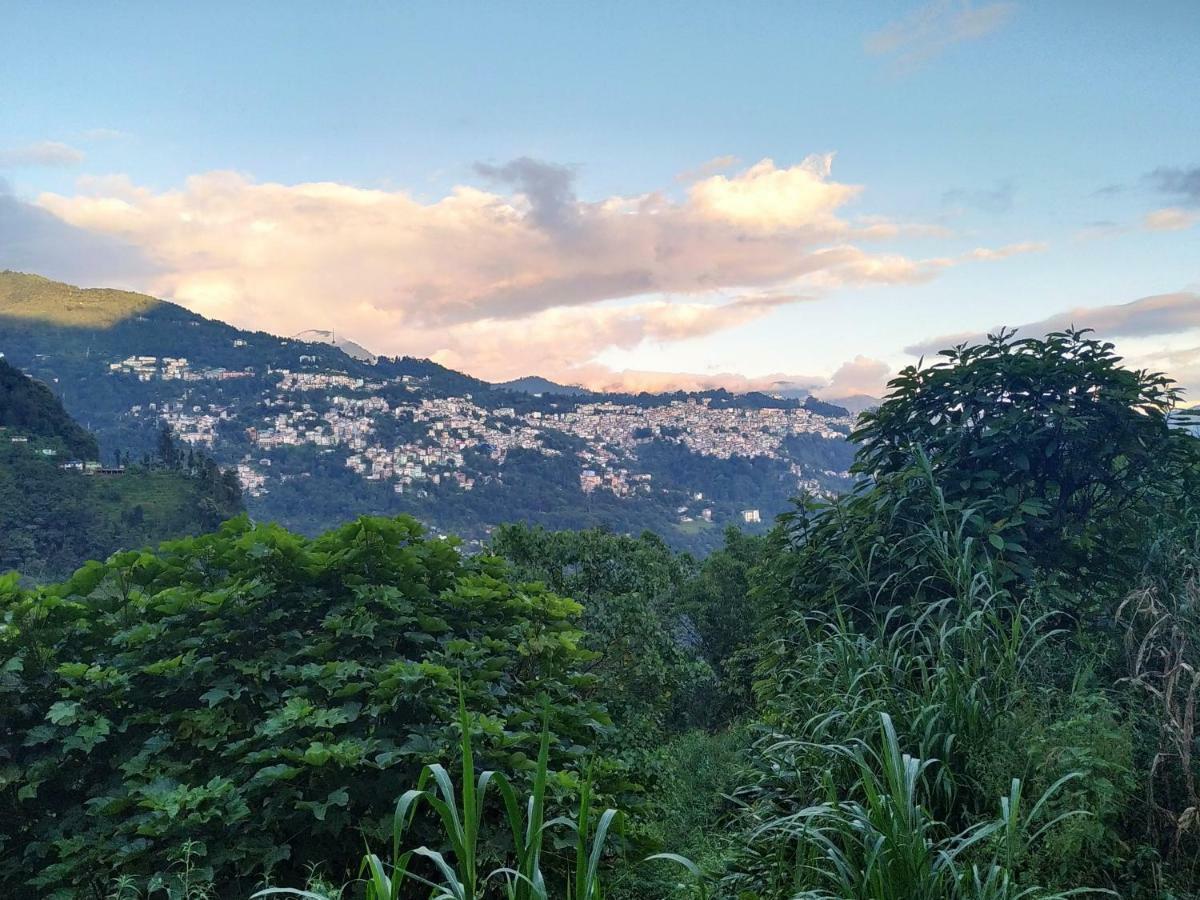 Enchanted Forest Farmstay Gangtok Exterior photo